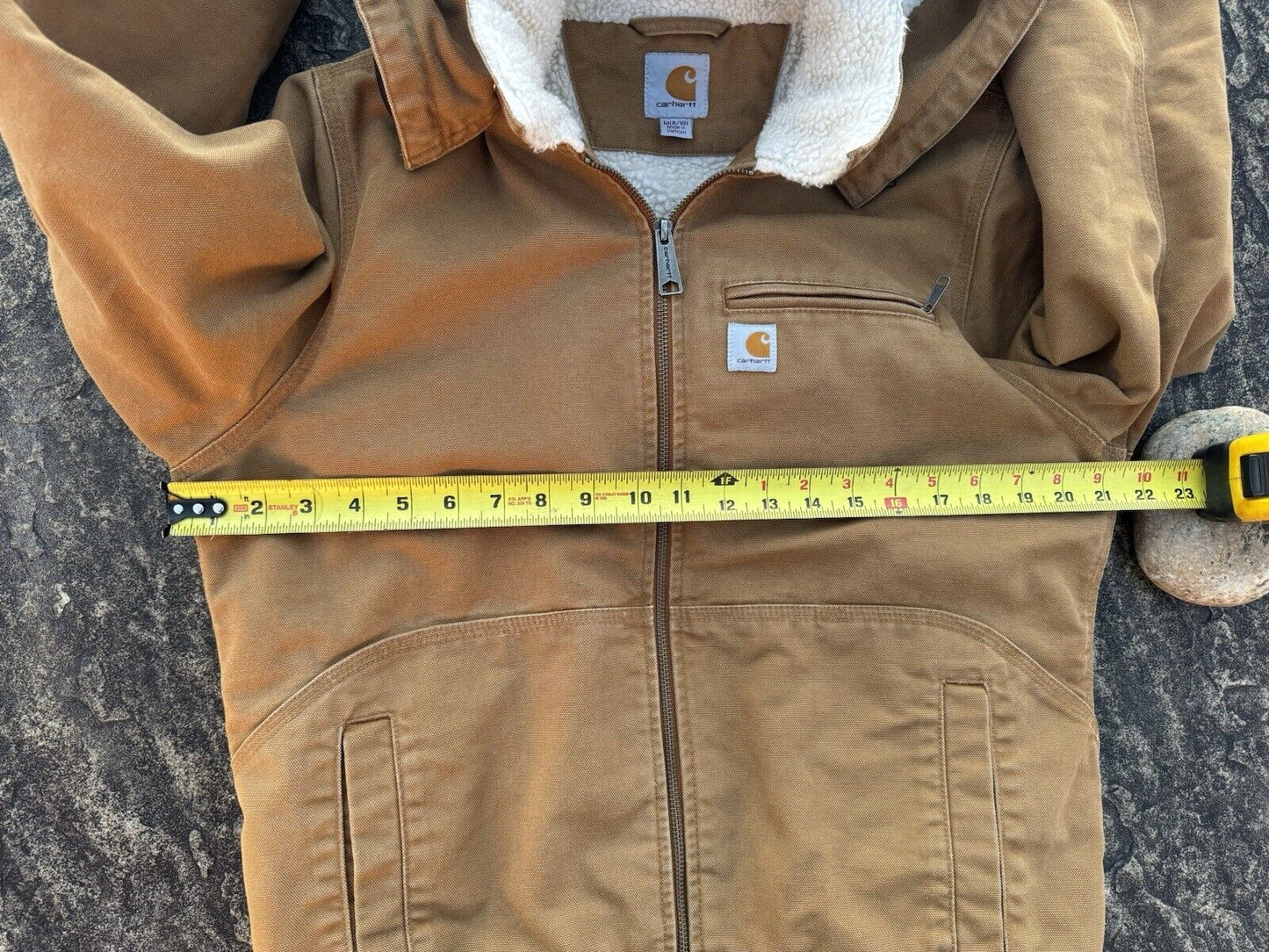 Carhartt Wildwood Jacket Medium ~Beth Dutton Yellowstone 100815-211 m 8 /10 coat